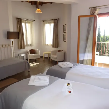 מלון Lagou Raxi Country 3*
