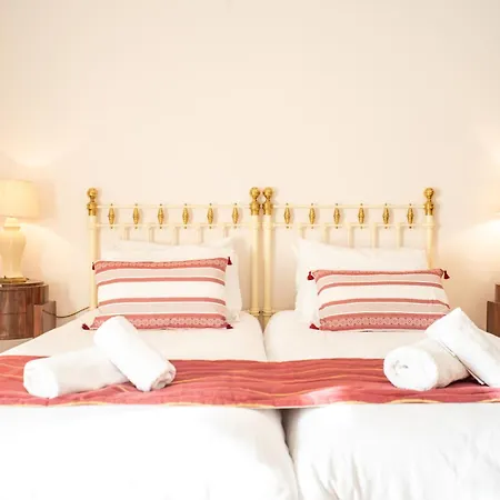 Hotel Lagou Raxi Country 3*