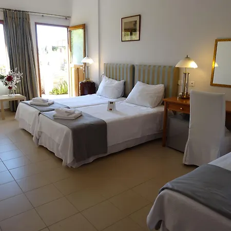Hotel Lagou Raxi Country 3*