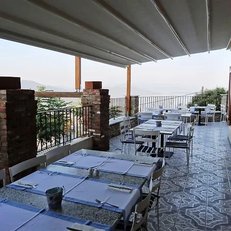 Lagou Raxi Country Hotel