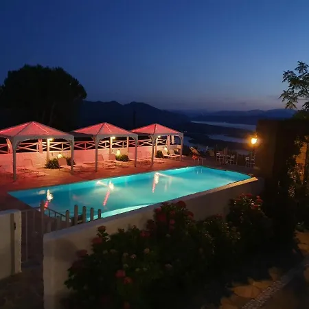 Hotel Lagou Raxi Country 3*